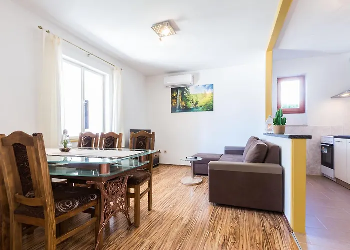 Kelava Rooms