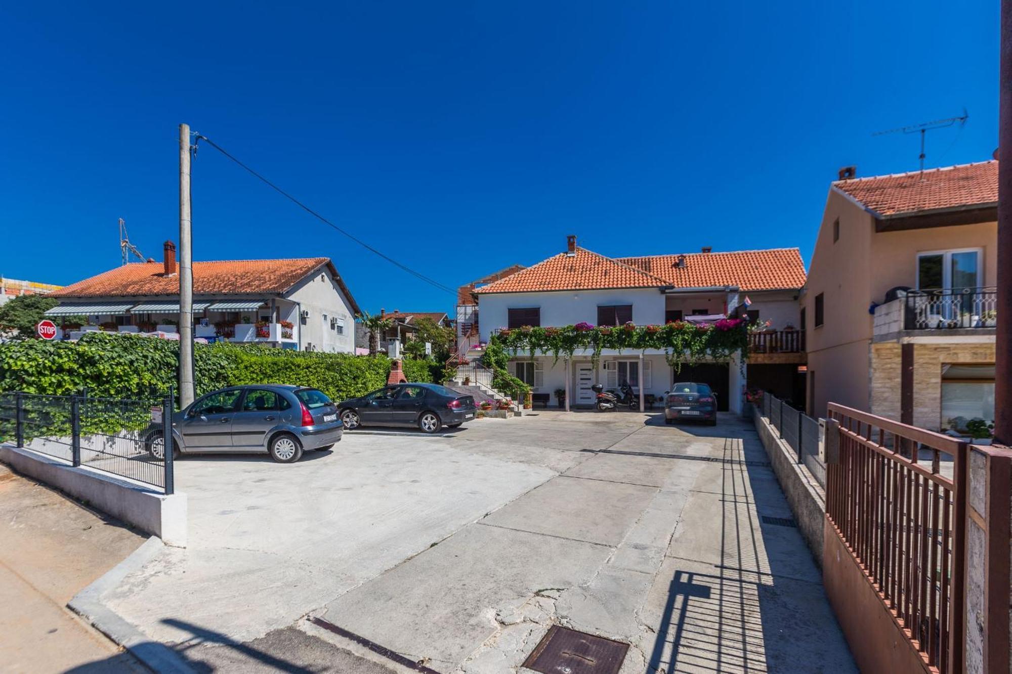 Kelava Appartement *
